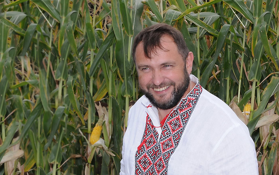 Секрет рекорду СТОВ «Дніпро»: як отримати 19 тонн кукурудзи з гектару